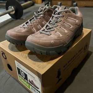 Oboz hiking boots